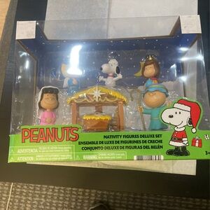 Peanuts Charlie Brown Christmas Nativity Figure Set Snoopy Lucy Sally Patty